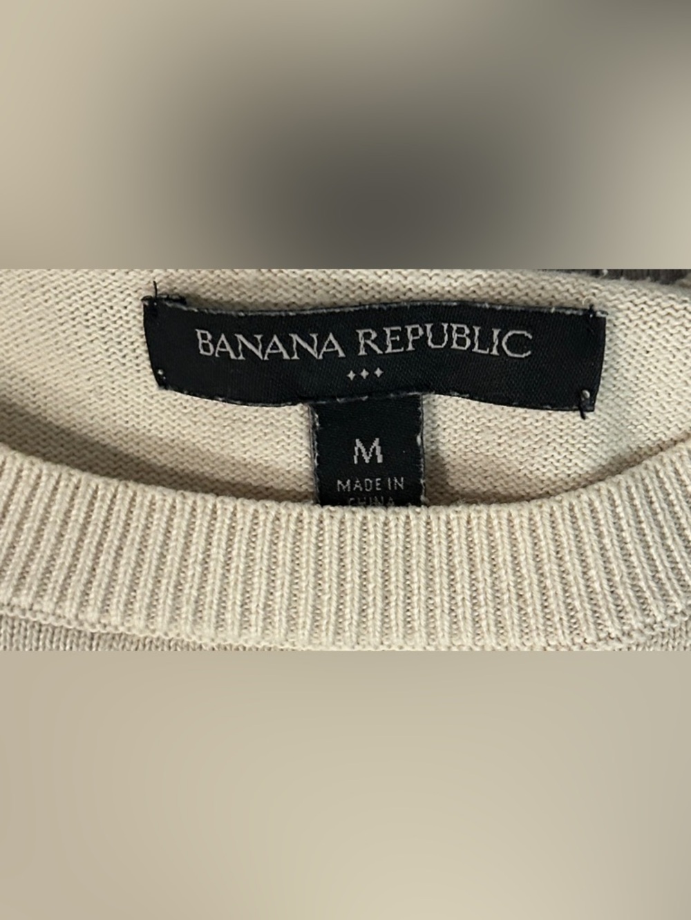 Banana Republic Pull Over Sweater - Picture 3 of 7